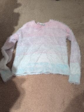 Place- Pastel Fuzzy Stripe Crewneck Sweater - Pink, Blue, White